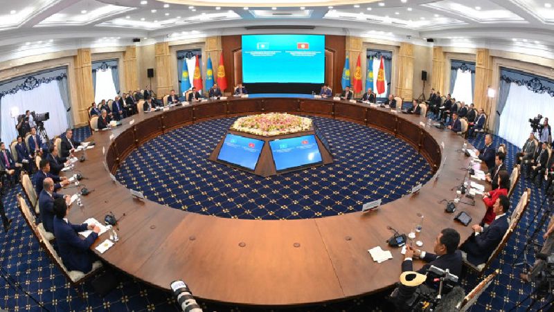 Токаев, Жапаров Токаев, Жапаров, встреча, документы