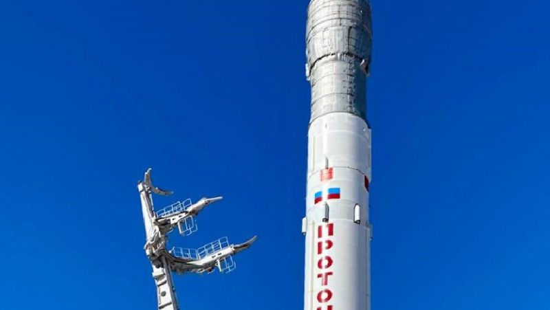На космодром Байконур доставлена ракета-носитель "Протон-М"
