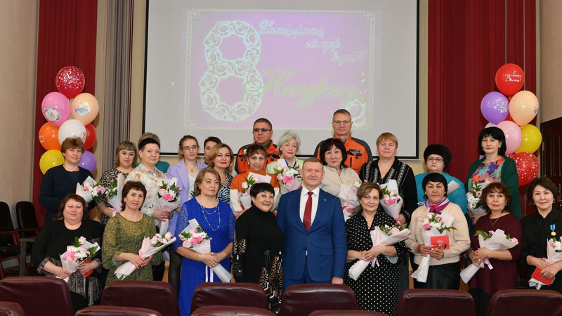 В компании "АрселорМиттал Темиртау" чествовали женщин – передовиков производства