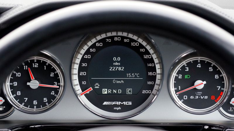 табло Порядок подачи заявок на льготное автокредитование могут изменить в Казахстане