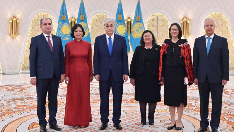 Президент Казахстан принял верительные грамоты