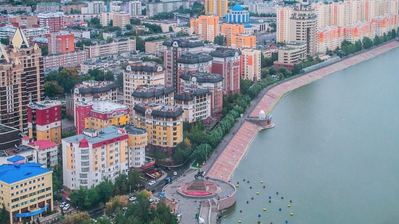 Лоск в центре, трущобы на окраинах: Токаев высказался о развитии Астаны
