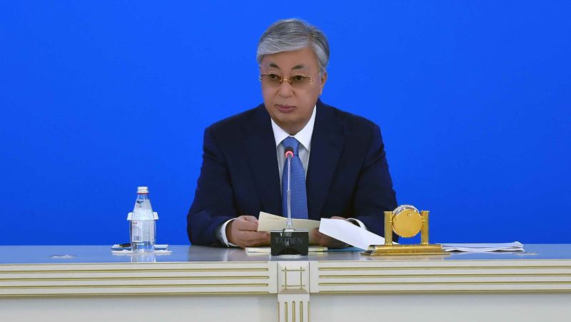 Президент Казахстана, закон