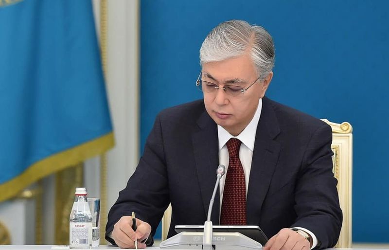 Токаев подписал указ о мерах по снижению закредитованности населения