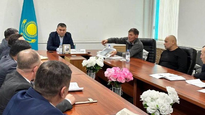 Замакима Улытауской области принял по личным вопросам жителей Сатпаева