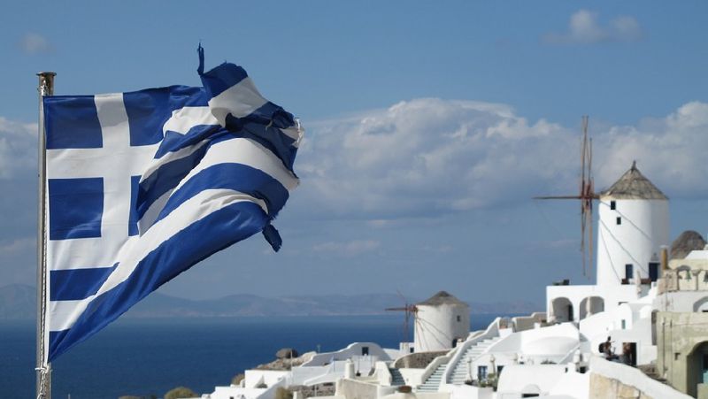 Умер экс-президент Греции Каролос Папульяс