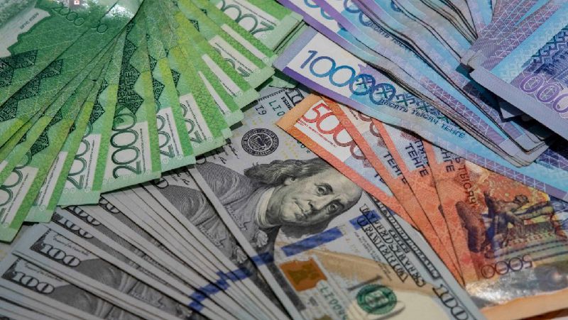 доллары и тенге торги на бирже