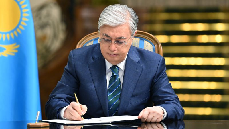 Токаев подписал указ о продлении моратория на проверки МСБ