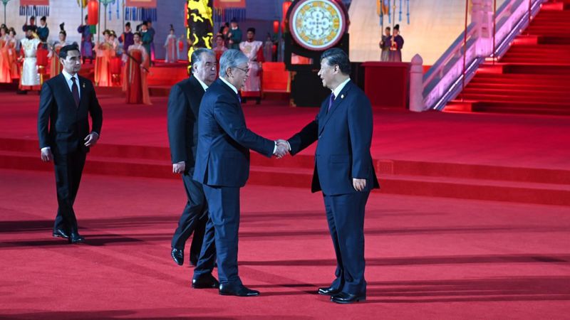 Токаев принял участие в официальной церемонии встречи глав государств в Китае