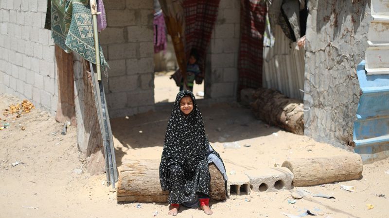 Еще две партии гуманитарной помощи прибыли в сектор Газа