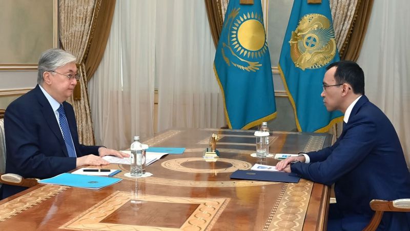 Қасым-Жомарт Тоқаев пен Мәулен Әшімбаев Қазақстан, ҚР Парламенті сенаты, сенатор