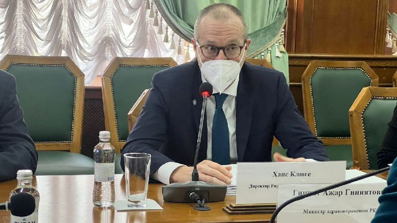 Ханс Клюге выступление