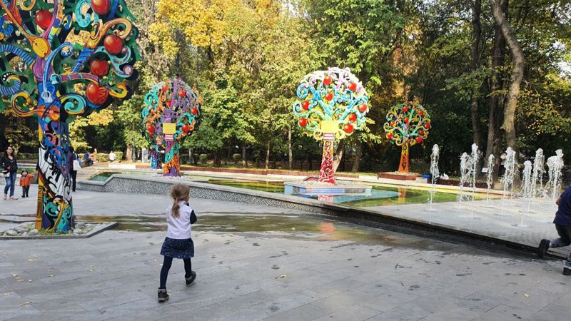 сухой фонтан в Алматы