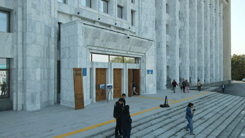 как выглядит восстановленный акимат Алматы