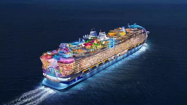 Самый большой в мире круизный лайнер