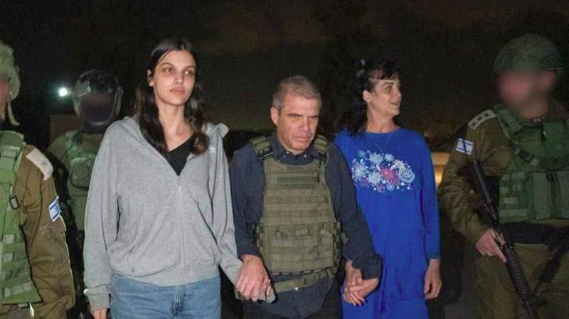 ХАМАС освободил двух американских заложниц 