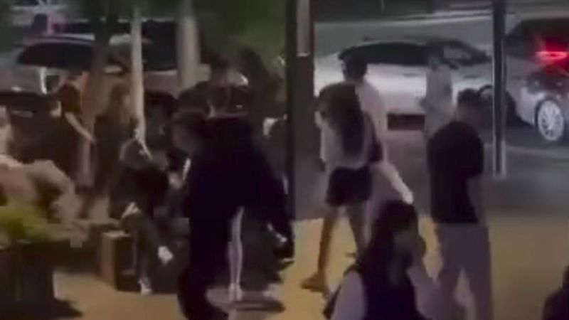 төбелес