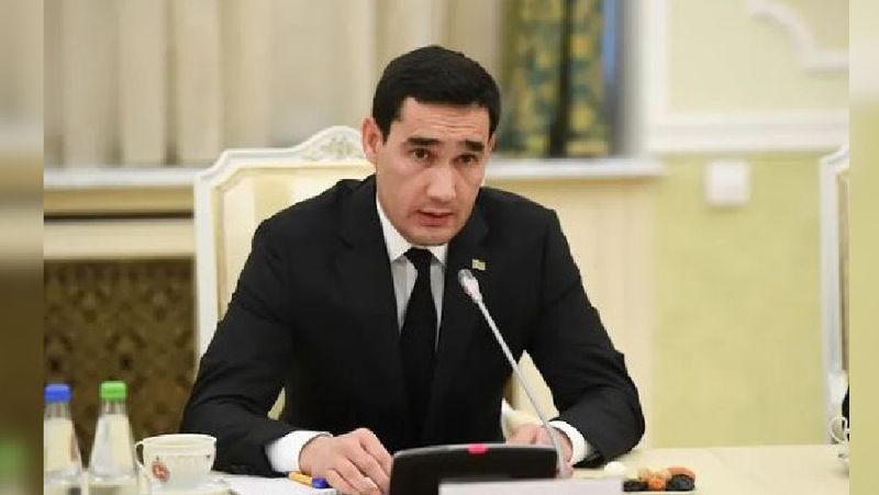Сердар Бердымухамедов требования к таксистам