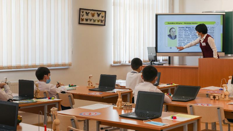 класс учителям, работающим в дефицитных регионах установили доплаты
