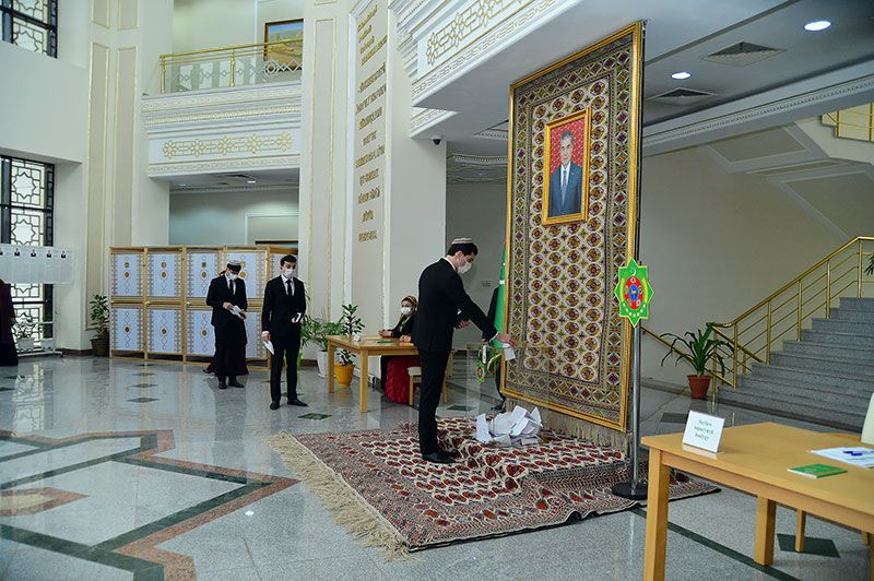 Түркменстан, сайлау, Сердар Бердімұхамедов, Түркменстан президенті