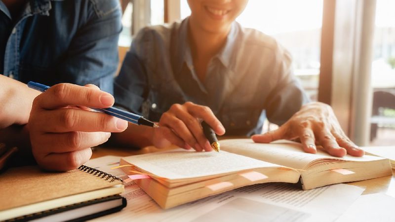 преподаватель в вузе В Казахстане будет ощущаться острая нехватка преподавателей вузов