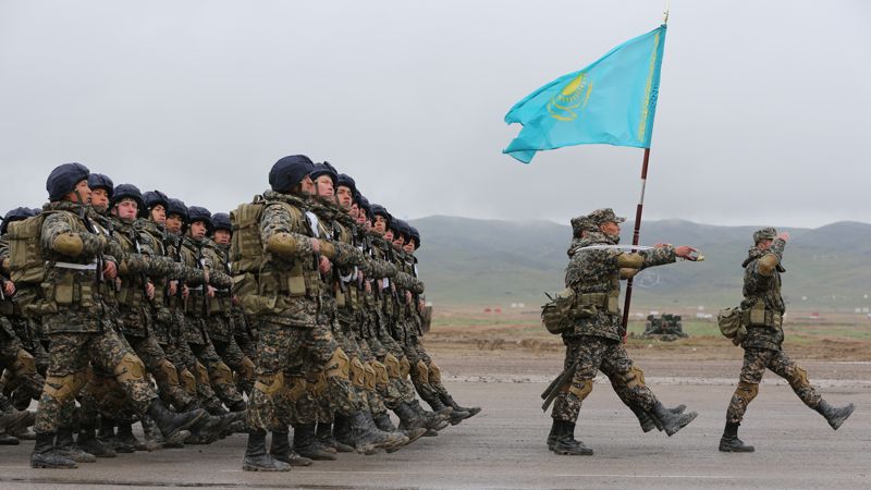 Военные Казахстана Казахстан армия срочники кредиты отсрочки
