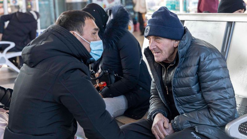 Как спасают алматинских бездомных в морозы