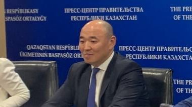 Канат Шарлапаев рассказал о своем статусе кандаса и изучении казахского языка