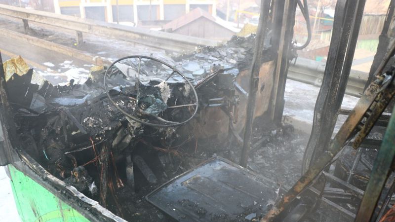 В акимате высказались о сгоревшем в Алматы автобусе