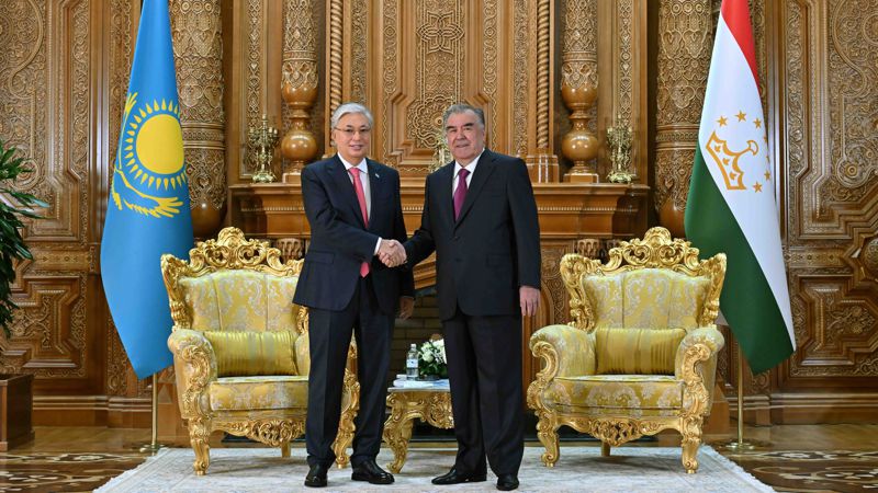 Токаев и Рахмон провели переговоры в Душанбе