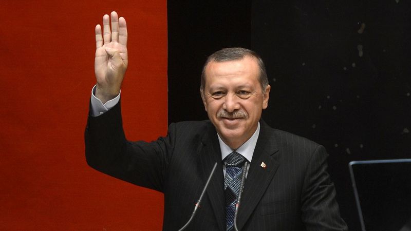 В Турции партийцы выступили против участия Реджепа Тайипа Эрдогана в выборах