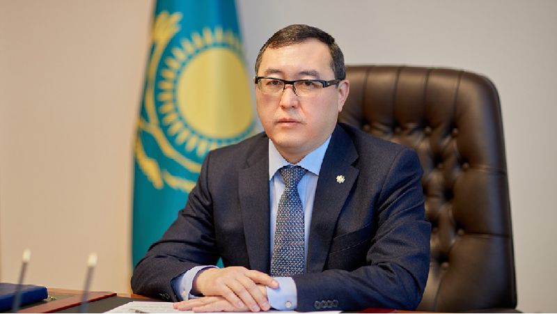 Президент Алматы облысының әкімі Марат Сұлтанғазиевпен кездесті