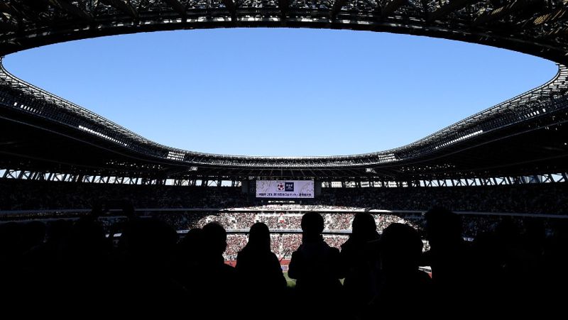 Футбольный стадион FIFA перенесла старт чемпионата мира в Катаре