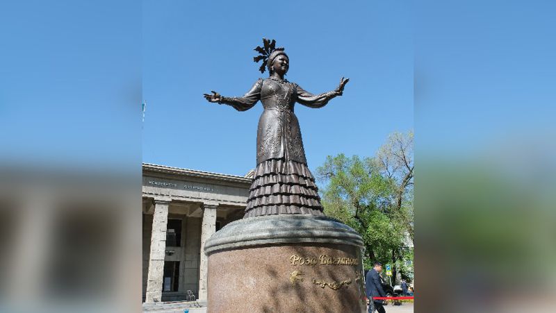 памятник Розе Баглановой алматы, роза багланова, памятник, открытие