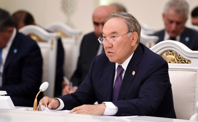 Нурсултан Назарбаев Первый Президент РК