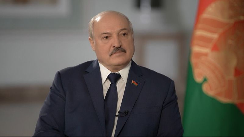Александр Лукашенко президент конституция