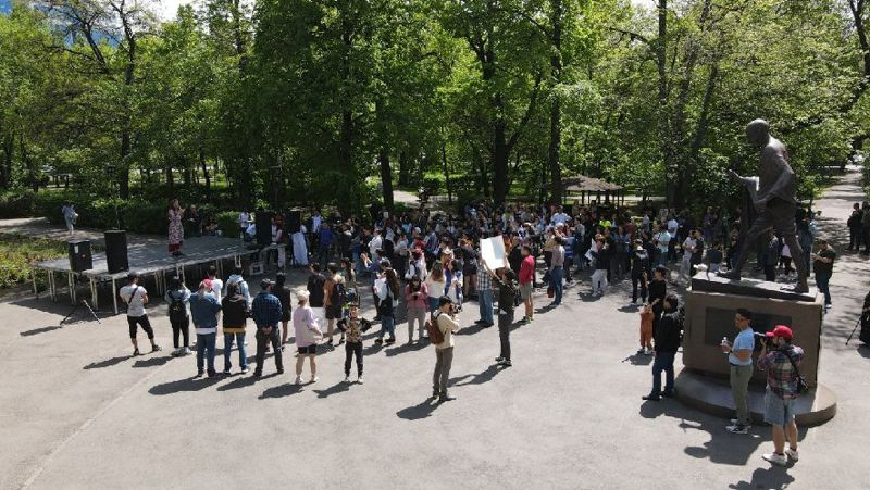 митинг люди