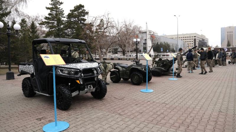 Столичных призывников торжественно проводили на службу в Астане