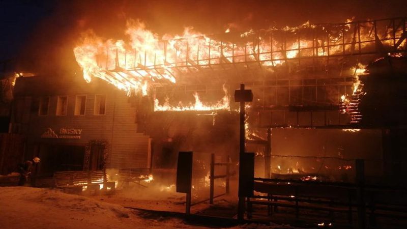 Пожар в Шымбулаке: горел рестобар