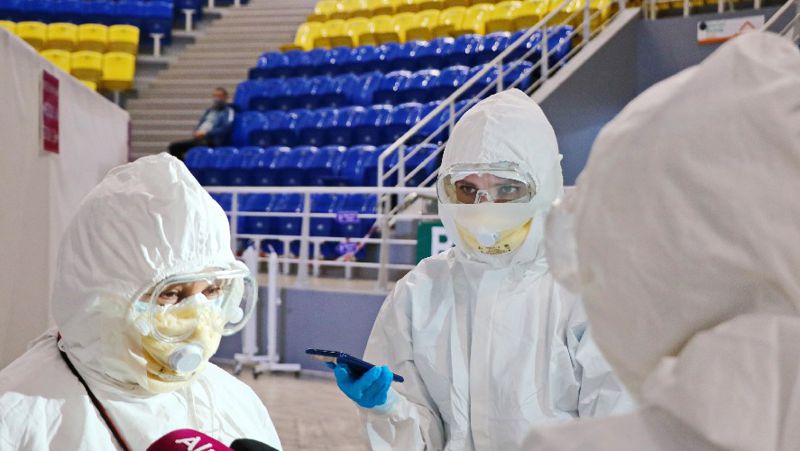 врачи covid-19, пандемия, конец, иммунолог, прогноз, вакцинация