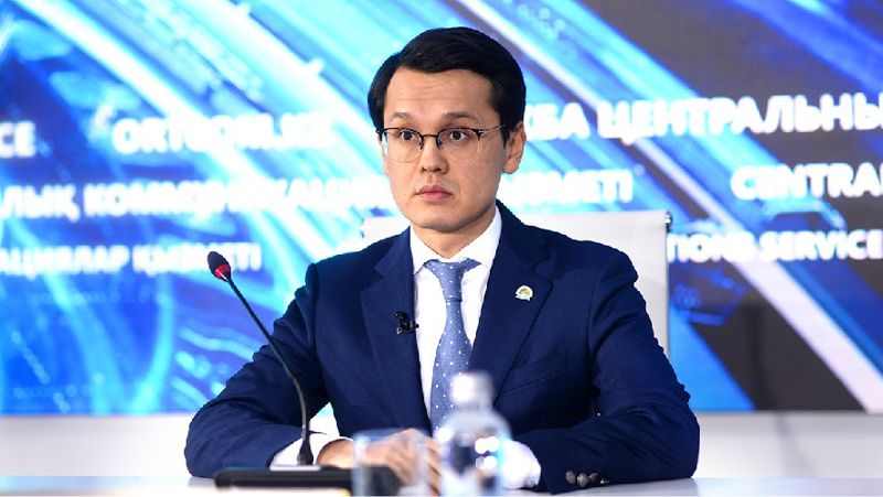 Багдат Мусин Смаилов отчитал Мусина за плохой интернета