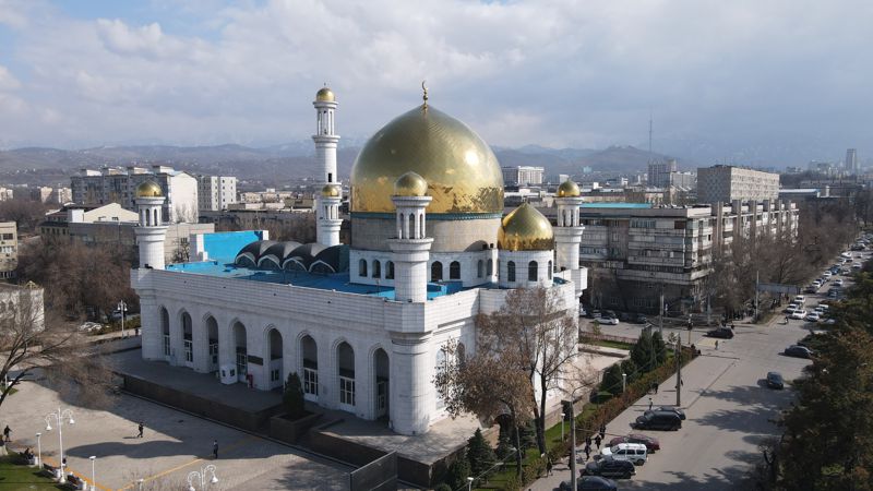 Что посетить туристу в Алматы, центральная мечеть 