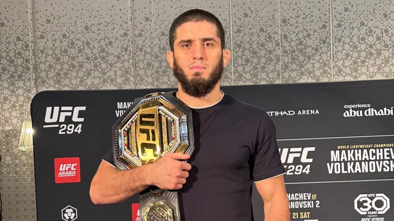Ислам Махачев признан лучшим бойцом UFC вне весовых категорий