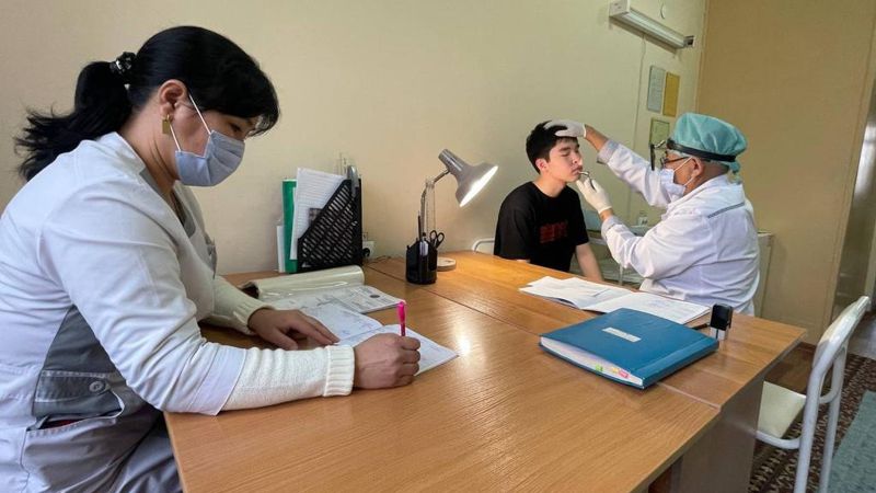 В Алматы началась приписка граждан к призывным участкам