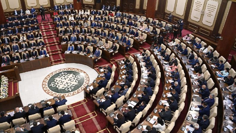 Депутаты Сената от новых областей поклялись верно служить народу Казахстана