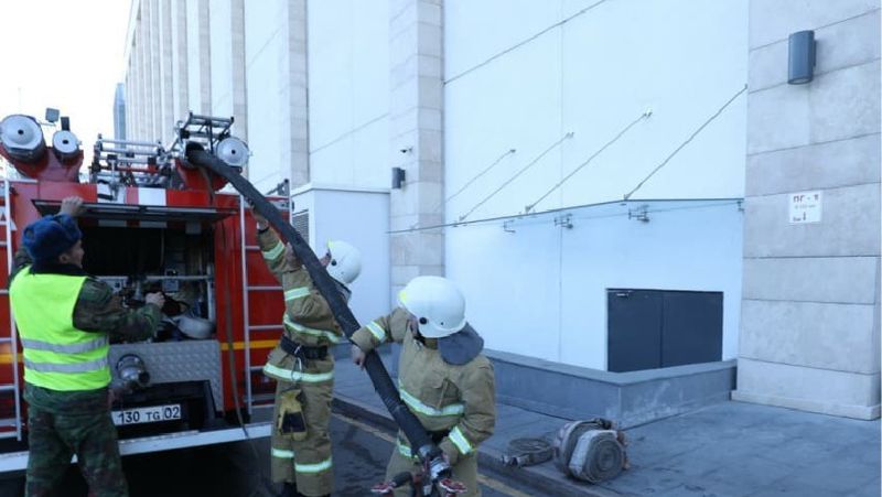 Нападение на пожарных во время беспорядков