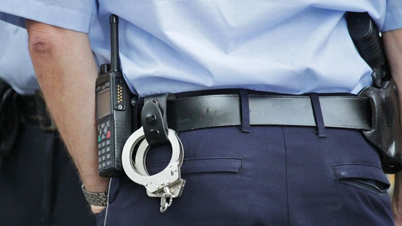 полицейский трансгендера из Казахстана задержали в Москве