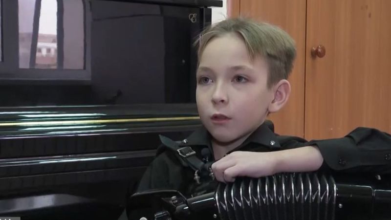 11-летний казахстанец стал лучшим баянистом мира 