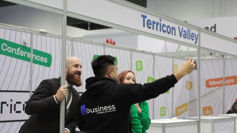 Елдің үздік IT-мектептері мен өңірлік IT-хабтары Digital Bridge 2023 форумында таныстырылады