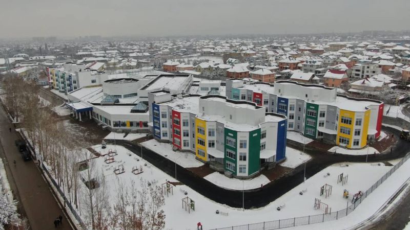 школа 206 в Алматы, пункт приема пострадавших
